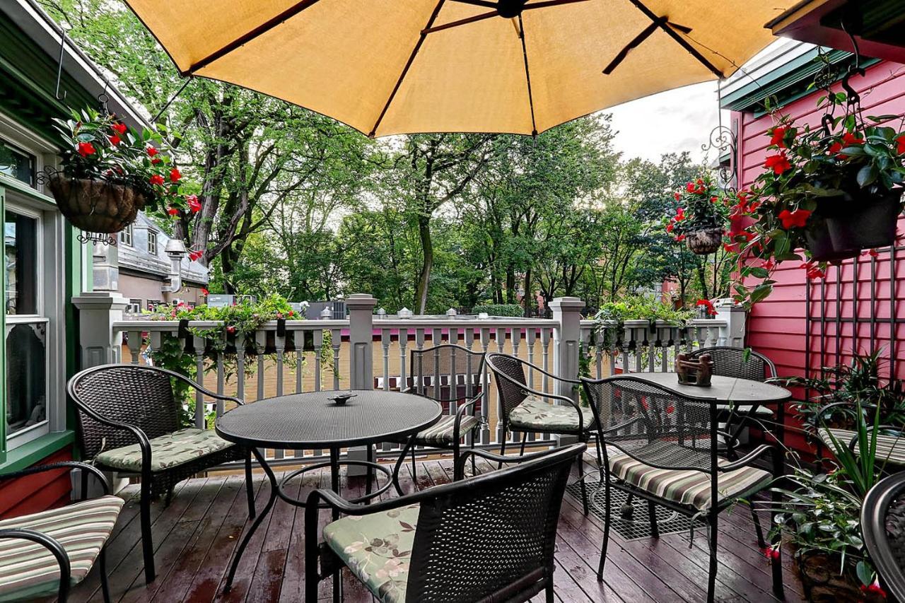 Auberge J.A Moisan Quebeque Exterior foto